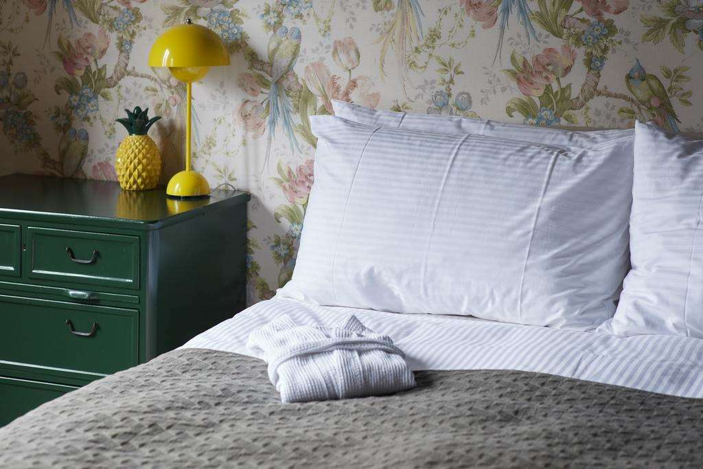 Boutique B&B Maison Bergdorf Интерлакен Номер фото